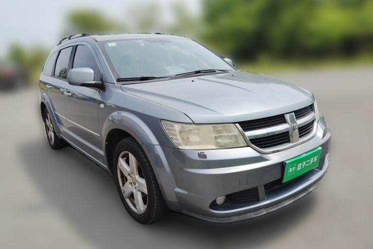 Used Dodge Journey 2011 2.7 Luxury Navigation Edition Front Right 45 Deg