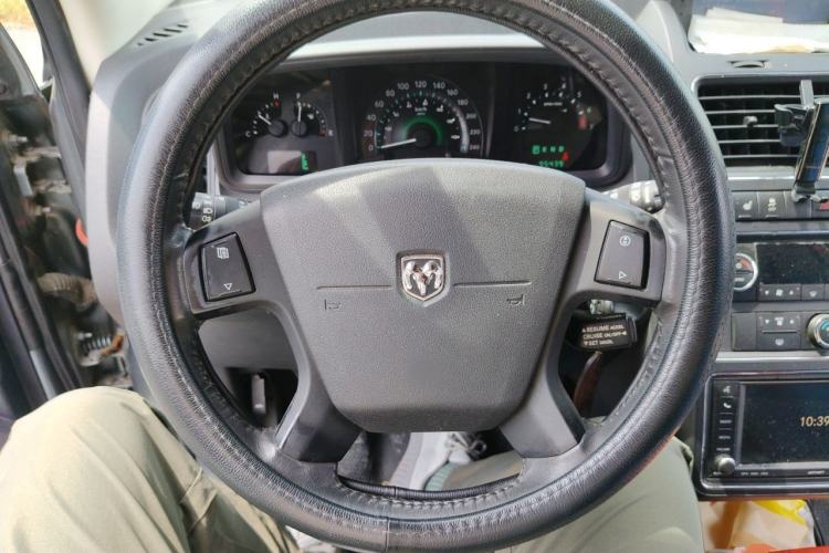 Used Dodge Journey 2011 2.7 Luxury Navigation Edition Steering Wheel