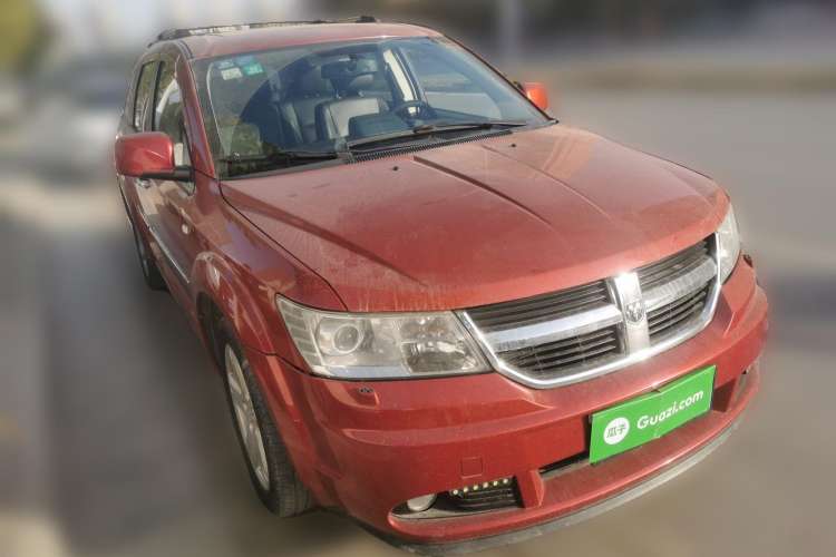 Used Dodge Journey 2011 2.7 Luxury Navigation Edition Front Right 45 Deg