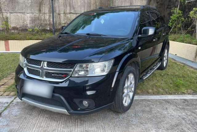 Used Dodge Journey 2013 2.4L Two-Wheel Drive Luxury Version