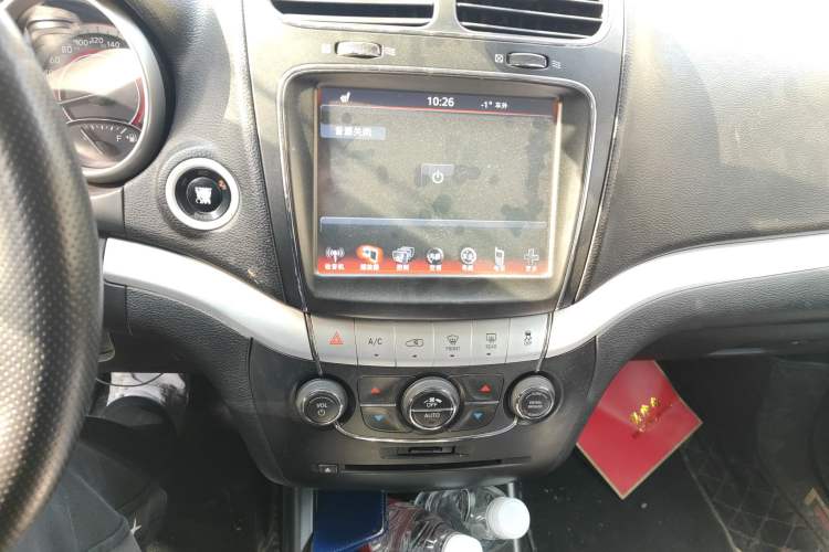 Used Dodge Journey 2013 2.4L Two-Wheel-Drive Smart Edition Audio And AC Panel