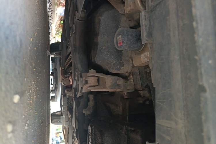 Used Dodge Journey 2013 2.4L Two-Wheel Drive Luxury Version Chassis Front