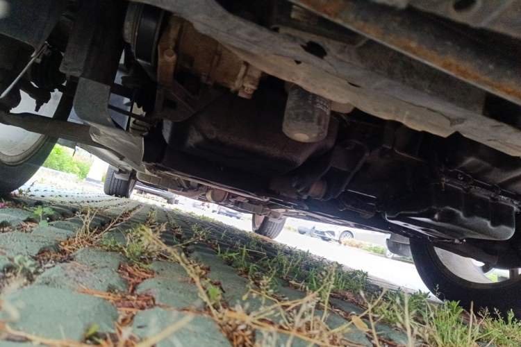 Used Dodge Journey 2013 2.4L Two-Wheel Drive Luxury Version Chassis Front