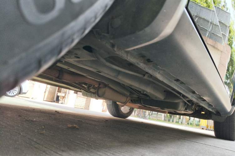 Used Dodge Journey 2013 2.4L Two-Wheel Drive Luxury Version Chassis Front Left