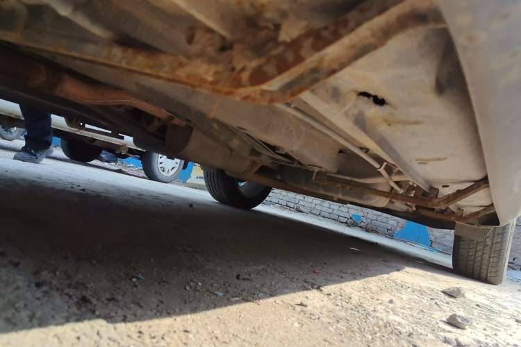 Used Dodge Journey 2013 2.4L Two-Wheel Drive Luxury Version Chassis Front Left