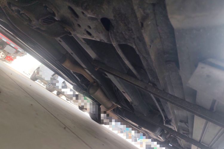 Used Dodge Journey 2013 2.4L Two-Wheel Drive Luxury Version Chassis Front Left