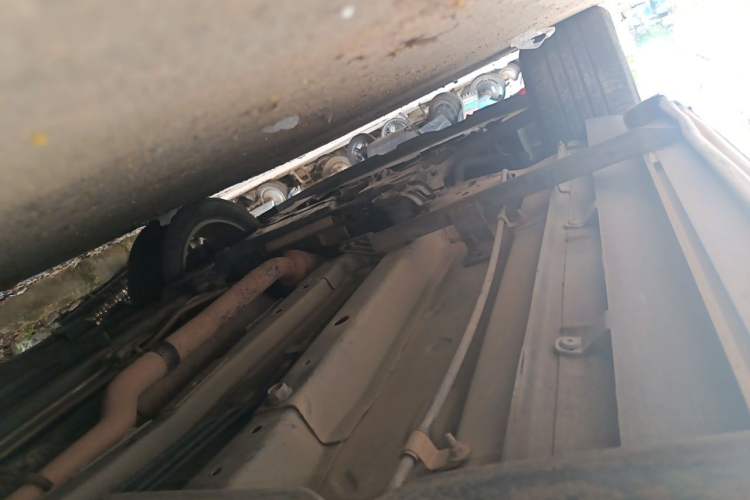 Used Dodge Journey 2013 2.4L Two-Wheel Drive Luxury Version Chassis Front Left