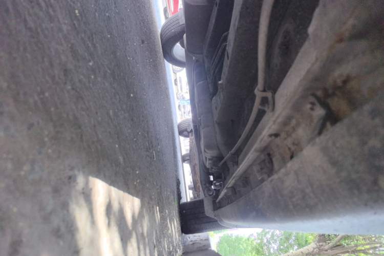 Used Dodge Journey 2013 2.4L Two-Wheel Drive Luxury Version Chassis Front Left
