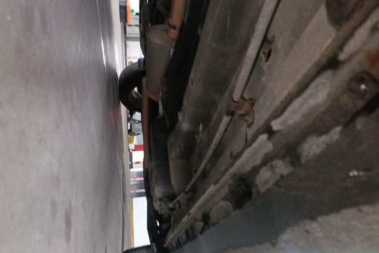 Used Dodge Journey 2013 2.4L Two-Wheel Drive Luxury Version Chassis Front Left