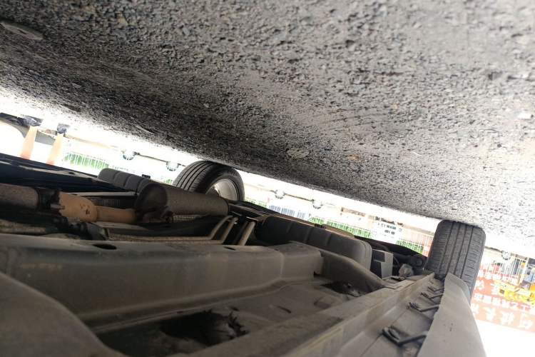 Used Dodge Journey 2013 2.4L Two-Wheel-Drive Smart Edition Chassis Front Right