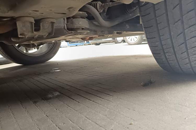 Used Dodge Journey 2013 3.6L Four-Wheel Drive Flagship Edition Chassis Front Right