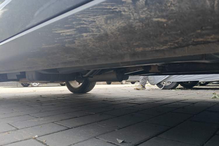 Used Dodge Journey 2013 2.4L Two-Wheel Drive Luxury Version Chassis Front Right