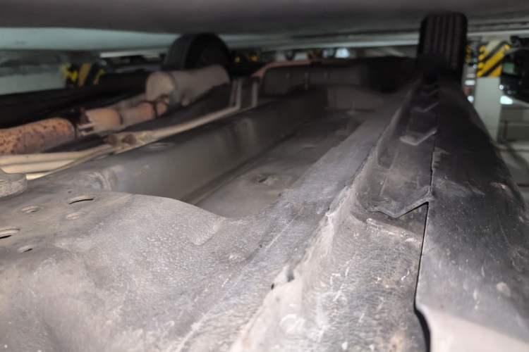 Used Dodge Journey 2013 2.4L Two-Wheel Drive Luxury Version Chassis Front Right