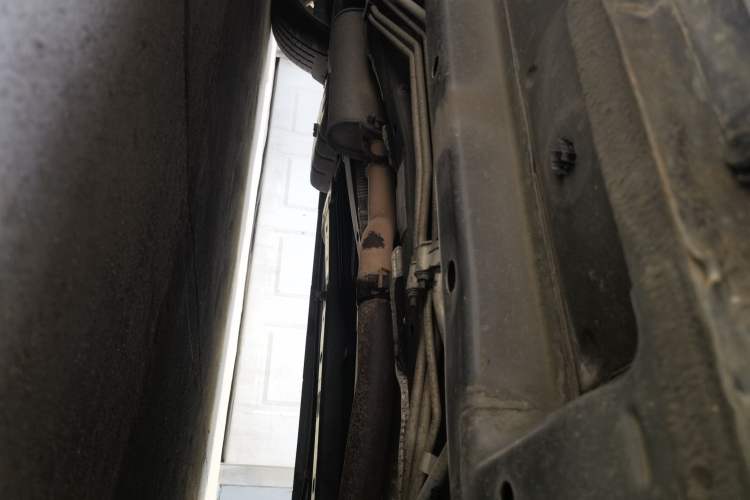Used Dodge Journey 2013 2.4L Two-Wheel Drive Luxury Version Chassis Front Right
