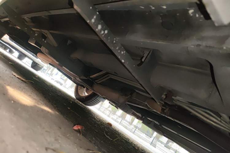 Used Dodge Journey 2013 2.4L Two-Wheel Drive Luxury Version Chassis Front Right