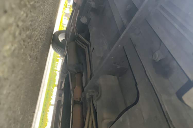 Used Dodge Journey 2013 2.4L Two-Wheel Drive Luxury Version Chassis Front Right