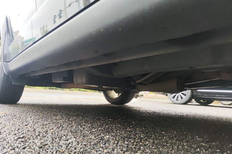 Used Dodge Journey 2013 2.4L Two-Wheel Drive Luxury Version Chassis Front Right