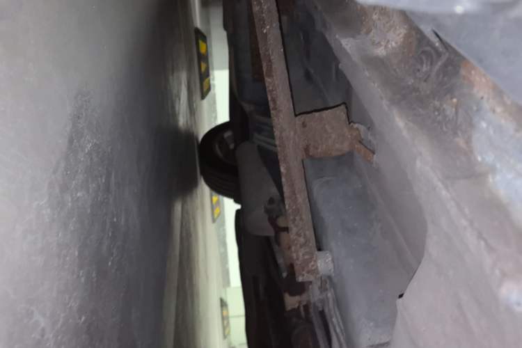 Used Dodge Journey 2013 2.4L Two-Wheel Drive Luxury Version Chassis Front Right