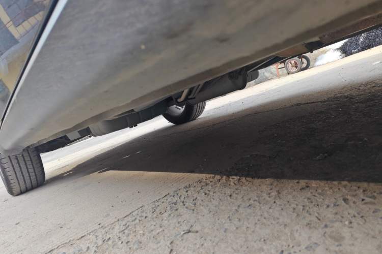 Used Dodge Journey 2013 2.4L Two-Wheel Drive Luxury Version Chassis Front Right