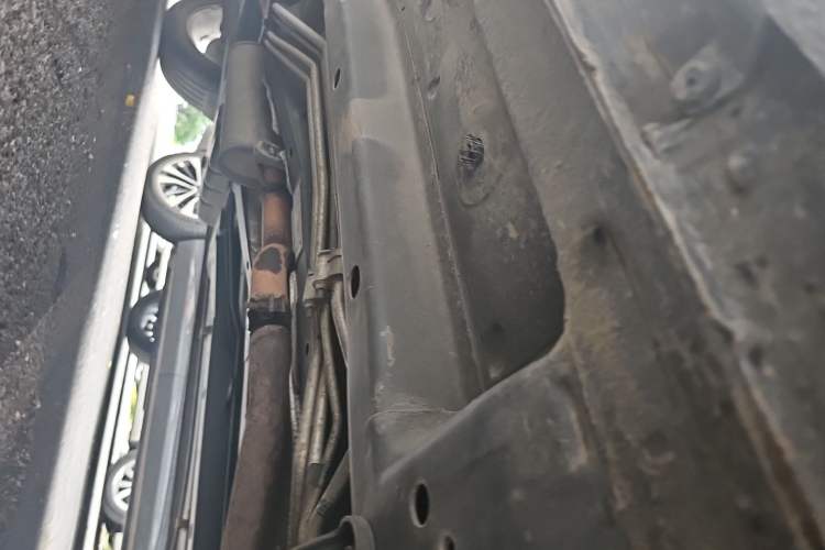 Used Dodge Journey 2013 2.4L Two-Wheel Drive Luxury Version Chassis Front Right