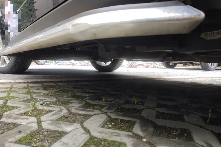 Used Dodge Journey 2013 2.4L Two-Wheel Drive Luxury Version Chassis Rear Left