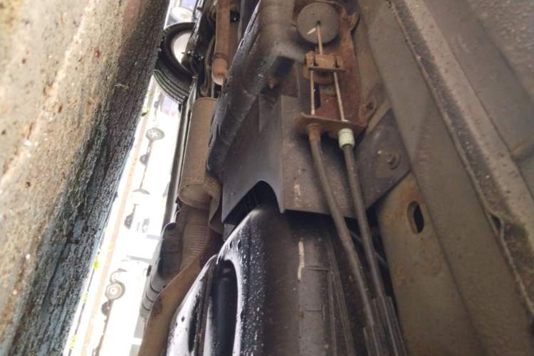 Used Dodge Journey 2013 2.4L Two-Wheel Drive Luxury Version Chassis Rear Left