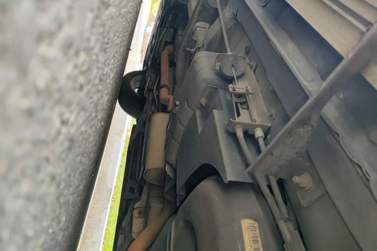 Used Dodge Journey 2013 2.4L Two-Wheel Drive Luxury Version Chassis Rear Left