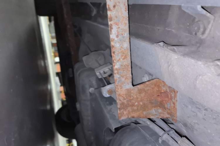 Used Dodge Journey 2013 2.4L Two-Wheel Drive Luxury Version Chassis Rear Left