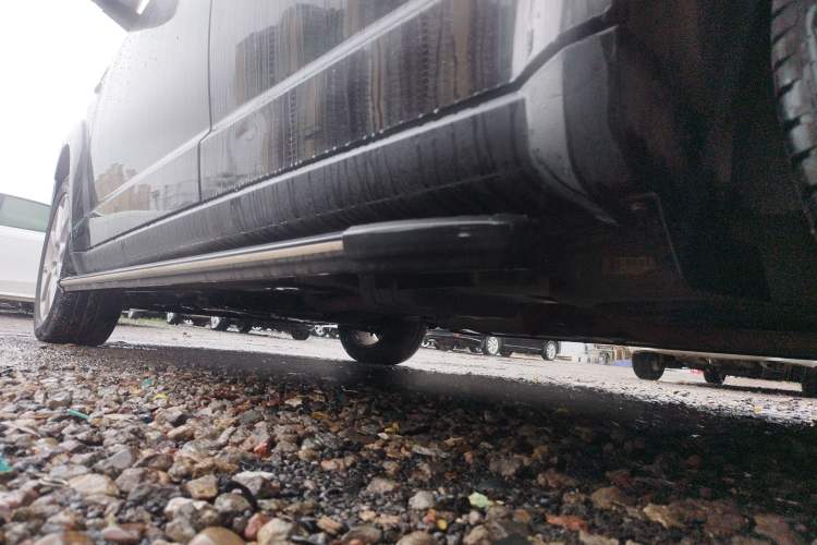 Used Dodge Journey 2013 2.4L Two-Wheel Drive Luxury Version Chassis Rear Left