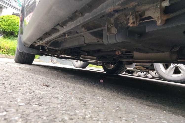 Used Dodge Journey 2013 2.4L Two-Wheel Drive Luxury Version Chassis Rear Left