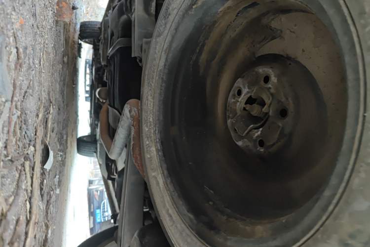Used Dodge Journey 2013 2.4L Two-Wheel Drive Luxury Version Chassis Rear