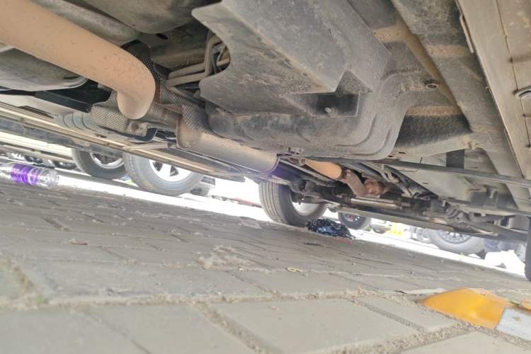 Used Dodge Journey 2013 2.4L Two-Wheel Drive Luxury Version Chassis Rear Right