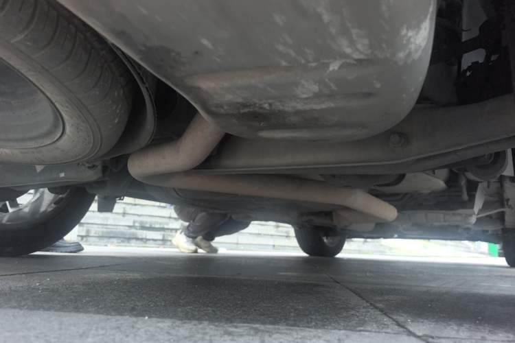 Used Dodge Journey 2013 2.4L Two-Wheel Drive Luxury Version Chassis Rear Right