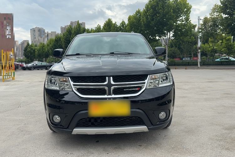 Used Dodge Journey 2013 2.4L Two-Wheel Drive Luxury Version Exterior 1