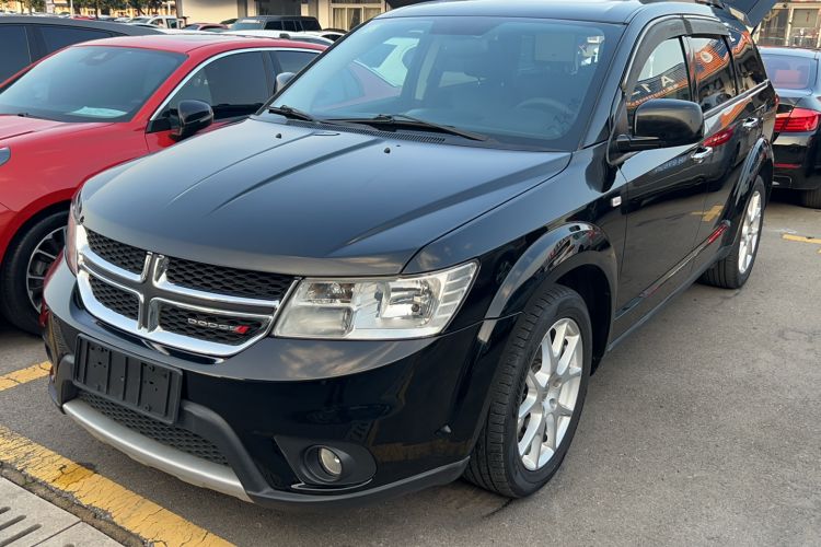 Used Dodge Journey 2013 2.4L Two-Wheel Drive Luxury Version Exterior 1