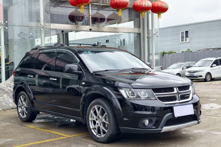 Used Dodge Journey 2013 3.6L Four-Wheel Drive Flagship Edition Exterior 2