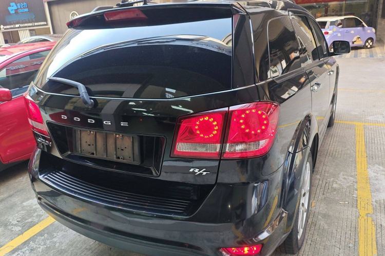 Used Dodge Journey 2013 2.4L Two-Wheel Drive Luxury Version Exterior 4