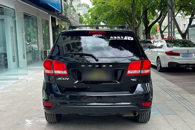 Used Dodge Journey 2013 2.4L Two-Wheel Drive Luxury Version Exterior 4
