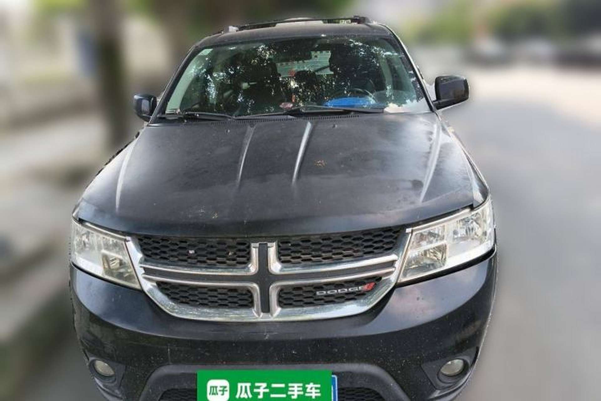 Used Dodge Journey 2013 2.4L Two-Wheel Drive Luxury Version Front