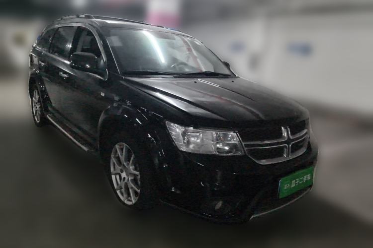 Used Dodge Journey 2013 3.6L Four-Wheel Drive Flagship Edition Front Right 45 Deg