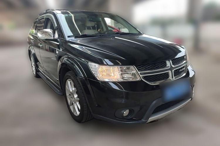 Used Dodge Journey 2013 2.4L Two-Wheel-Drive Smart Edition Front Right 45 Deg