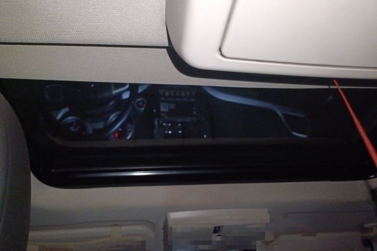 Used Dodge Journey 2013 2.4L Two-Wheel Drive Luxury Version Headliner