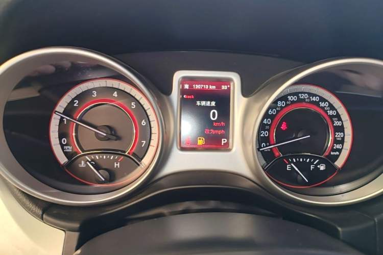 Used Dodge Journey 2013 2.4L Two-Wheel Drive Luxury Version Instrument Cluster