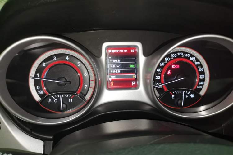 Used Dodge Journey 2013 2.4L Two-Wheel Drive Luxury Version Instrument Cluster