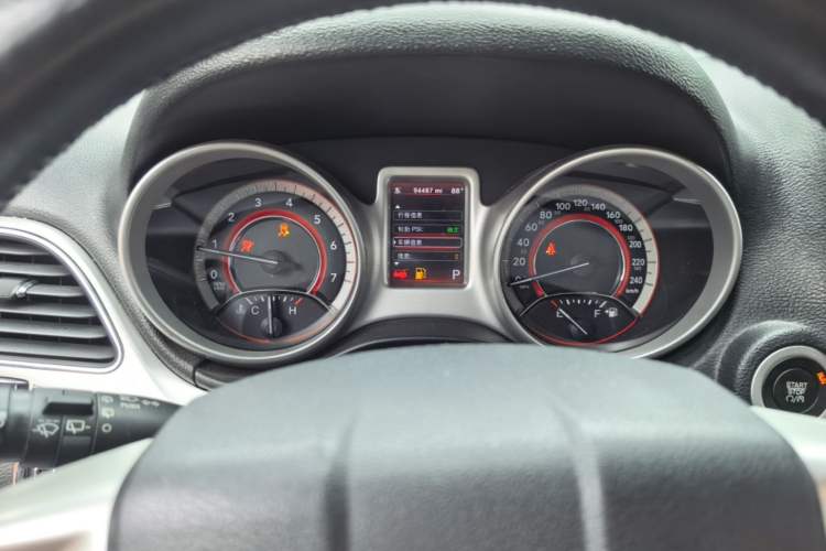 Used Dodge Journey 2013 2.4L Two-Wheel Drive Luxury Version Instrument Cluster