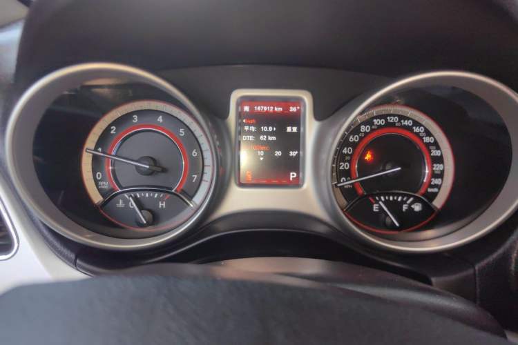 Used Dodge Journey 2013 2.4L Two-Wheel Drive Luxury Version Instrument Cluster