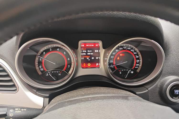 Used Dodge Journey 2013 3.6L Four-Wheel Drive Flagship Edition Instrument Cluster