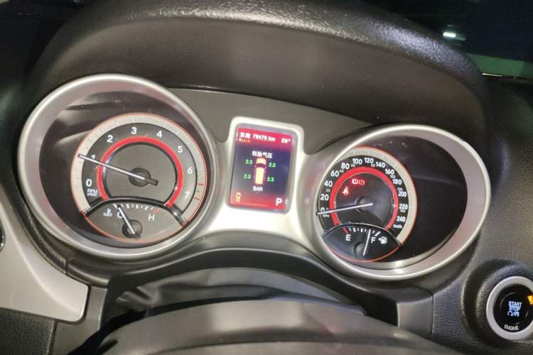 Used Dodge Journey 2013 2.4L Two-Wheel Drive Luxury Version Instrument Cluster