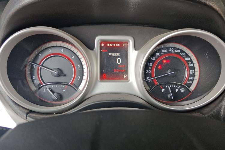 Used Dodge Journey 2013 2.4L Two-Wheel Drive Luxury Version Instrument Cluster