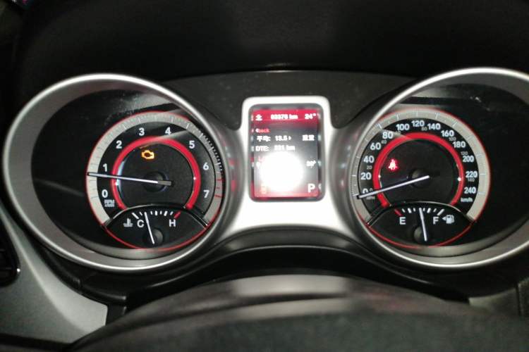 Used Dodge Journey 2013 2.4L Two-Wheel Drive Luxury Version Instrument Cluster